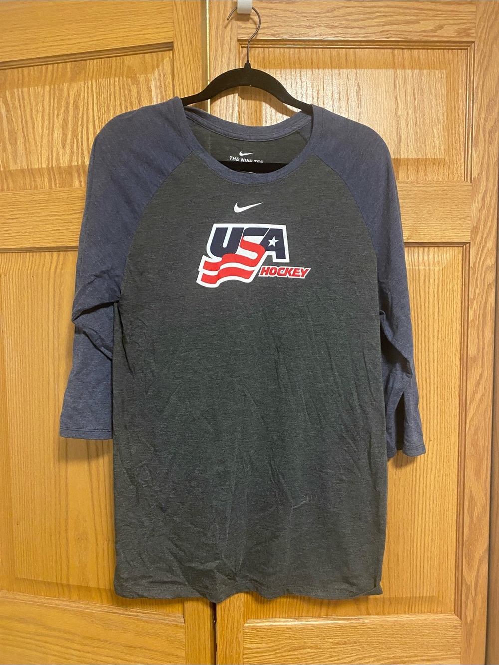 Nike USA Hockey Raglan Long Sleeve Shirt - Charcoal/Blue